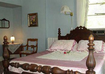 River Rose Inn Bed And Breakfa Elizabethtown ภายนอก รูปภาพ