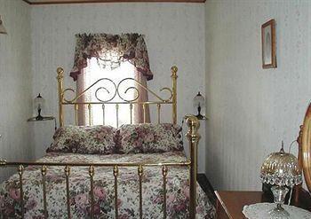 River Rose Inn Bed And Breakfa Elizabethtown ภายนอก รูปภาพ